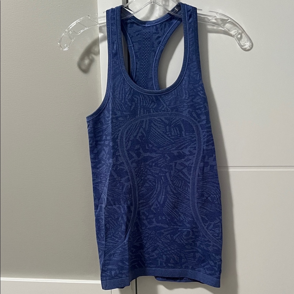 lululemon athletica Blue Patterned Tank Top